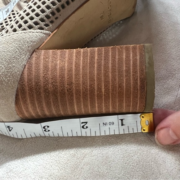 Marc Fisher Shaini Ankle Bootie sz 7.5 - Picture 7 of 7